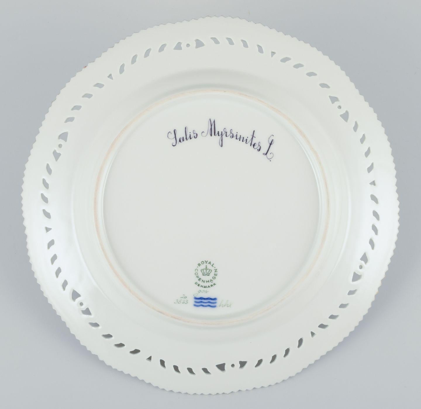 Porcelain Royal Copenhagen Flora Danica open lace plate in hand painted porcelain. For Sale