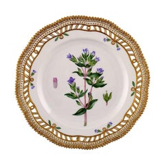 Royal Copenhagen Flora Danica Openwork Plate # 20/3554