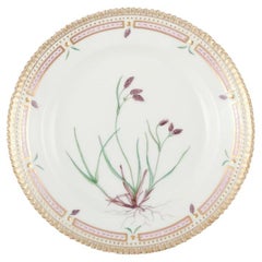 Royal Copenhagen Flora Danica plate. Hand-painted. Model 20/3573
