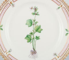 Royal Copenhagen Flora Danica plate. Hand-painted porcelain.
