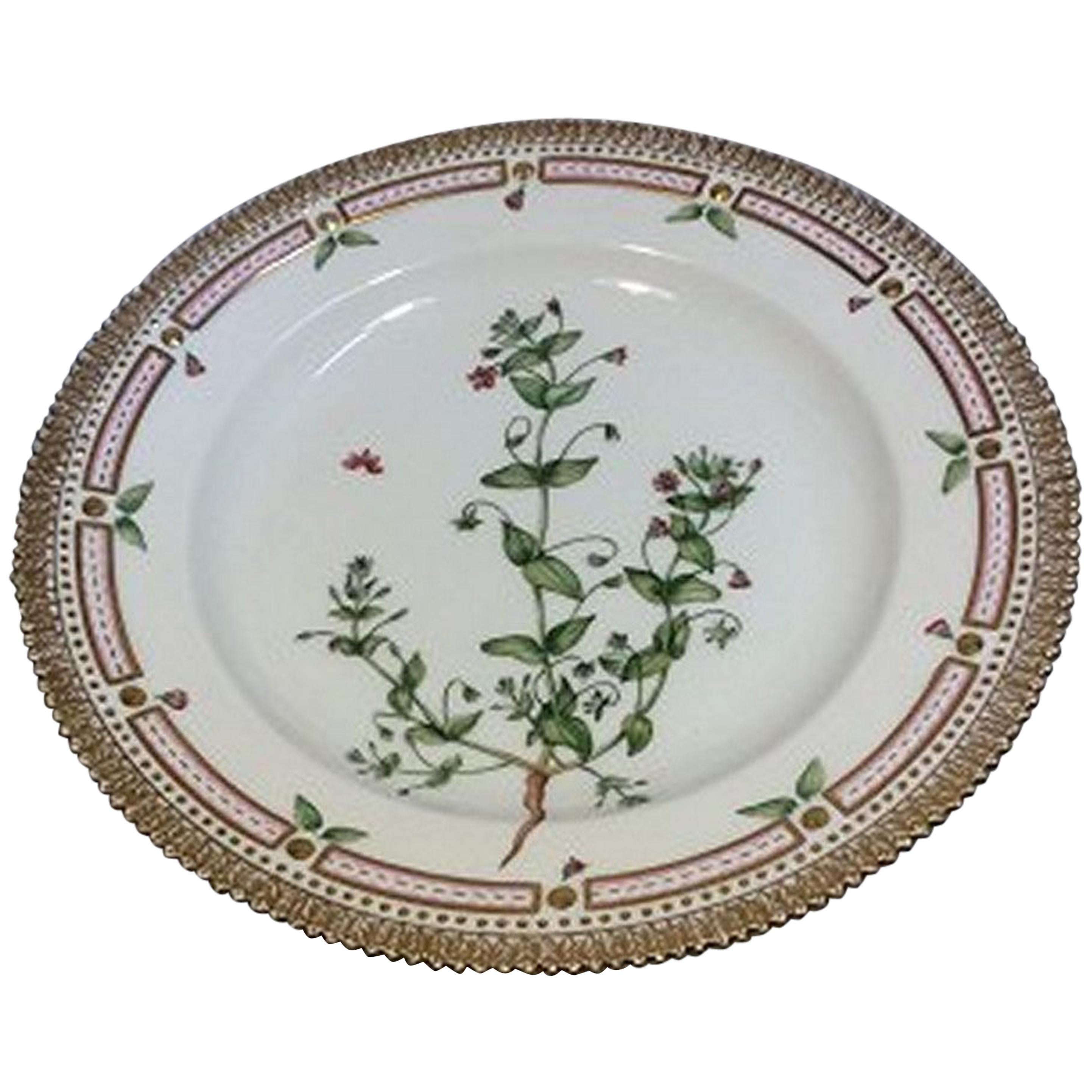 Royal Copenhagen Flora Danica Plate No 20/3549