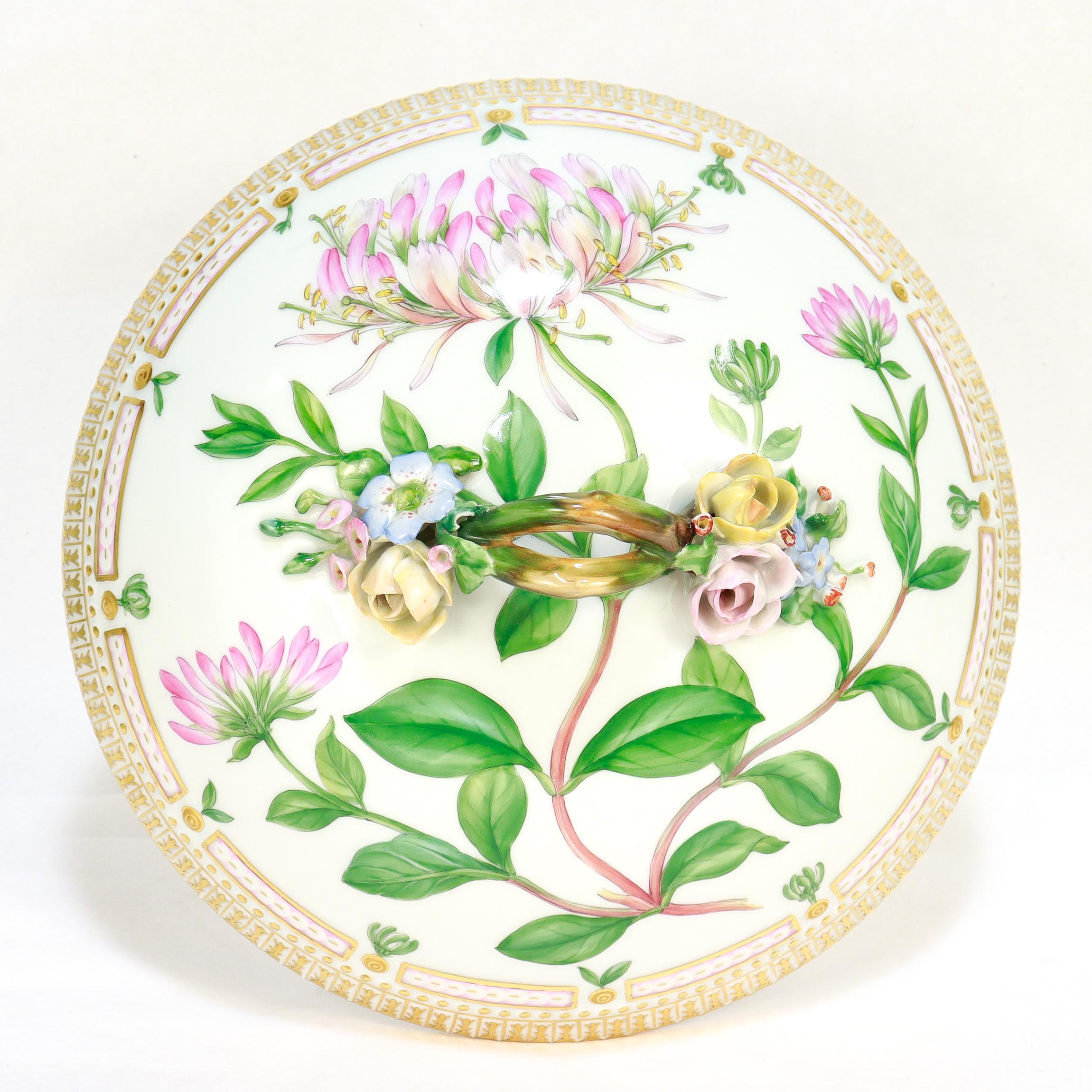 Royal Copenhagen Flora Danica, plat à légumes rond couvert en porcelaine No. 3568 2