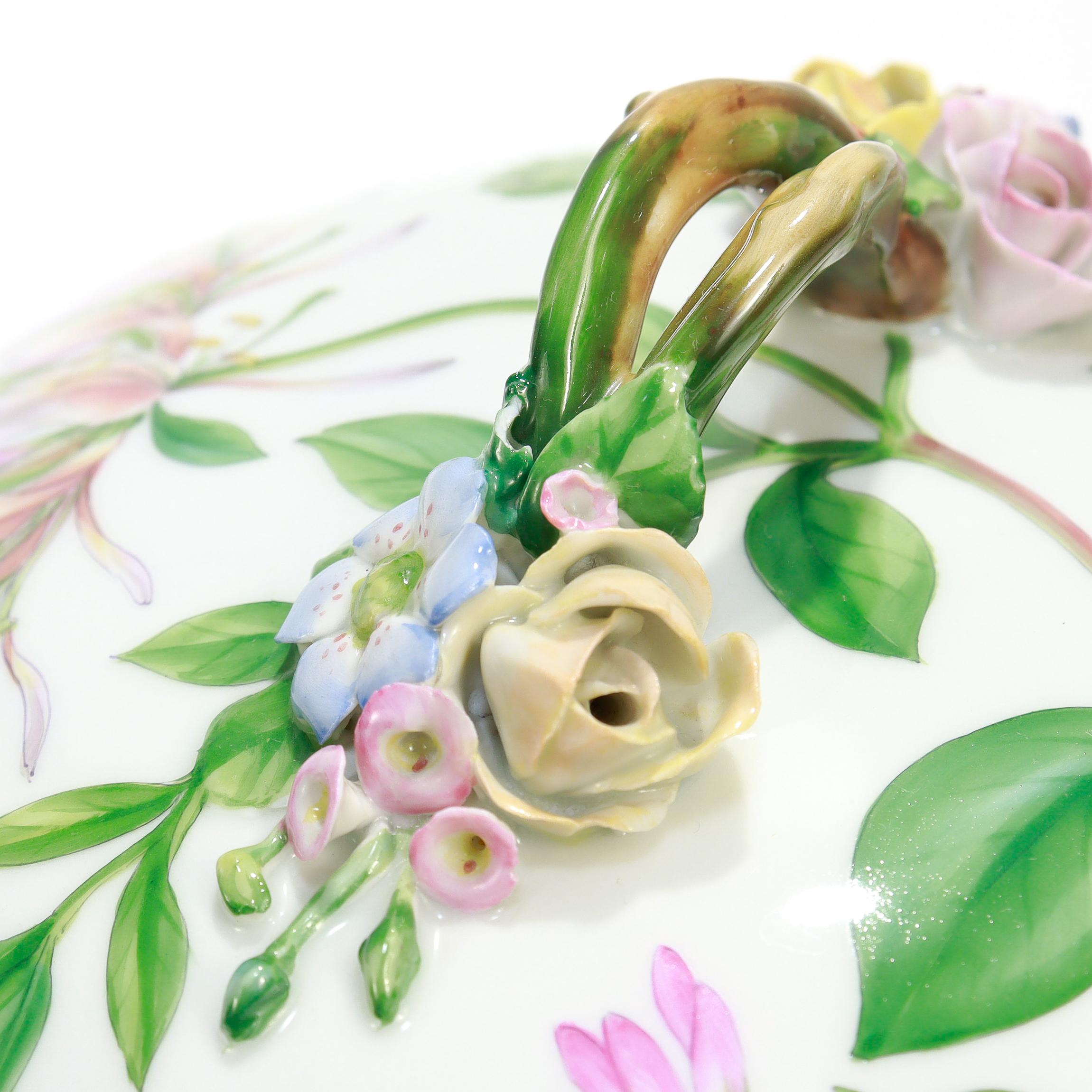 Royal Copenhagen Flora Danica, plat à légumes rond couvert en porcelaine No. 3568 7