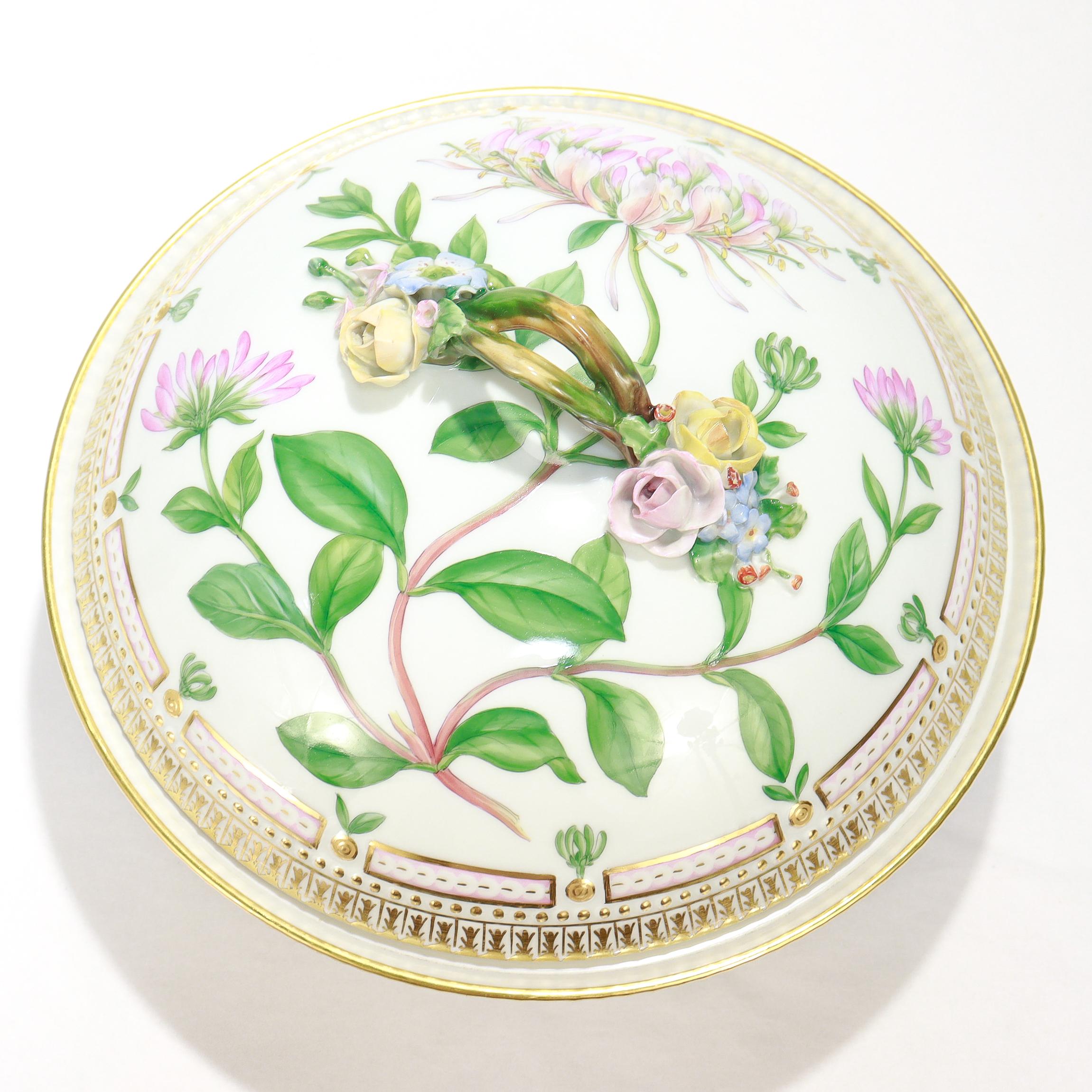 Royal Copenhagen Flora Danica, plat à légumes rond couvert en porcelaine No. 3568 1