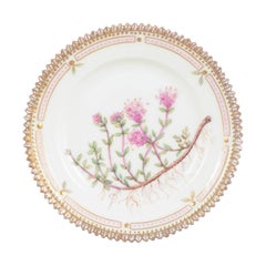 Königliches Kopenhagen. Flora Danica Beistellteller aus Porzellan. Ca. 1920