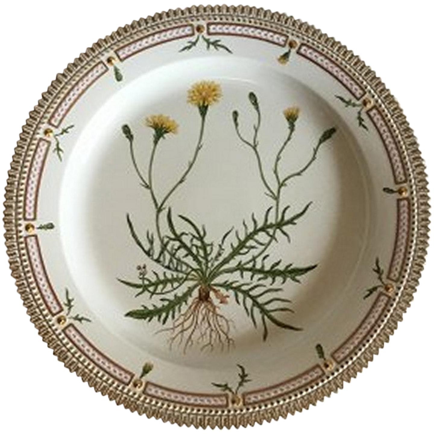 Royal Copenhagen Flora Danica Round Dish No 20/3524 For Sale
