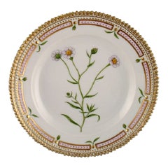 Royal Copenhagen Flora Danica salad plate in hand-painted porcelain with flowers