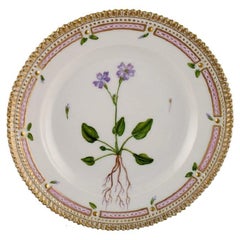 Royal Copenhagen Flora Danica salad plate in hand-painted porcelain with flowers