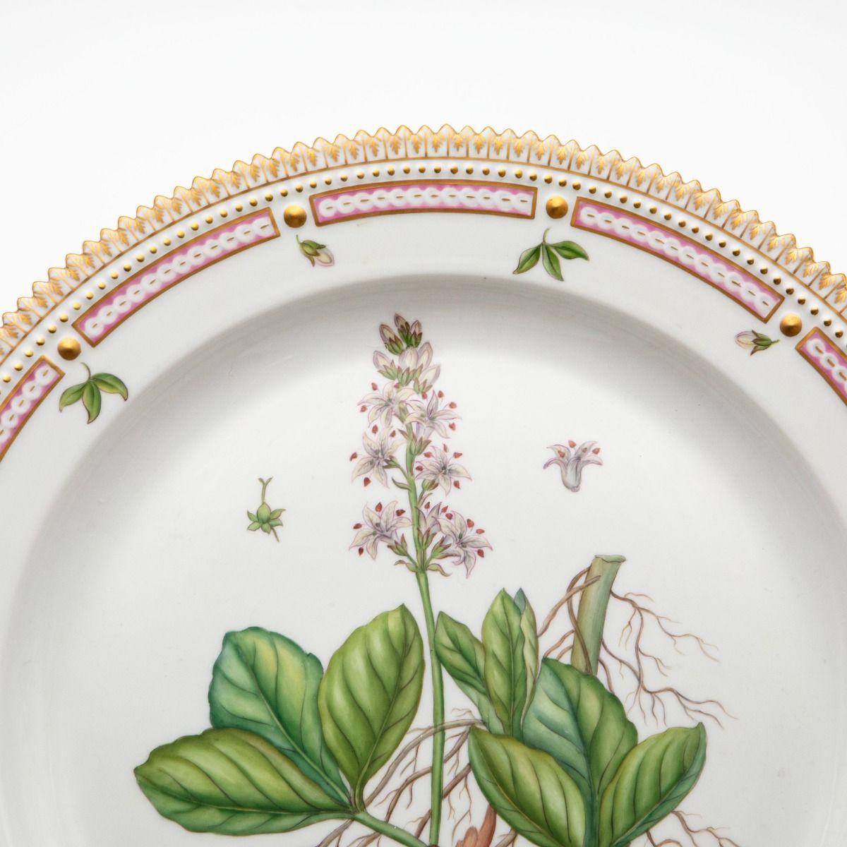 Gilt Royal Copenhagen Flora Danica Serving Platter with Menyanthes Trifoliata L., No. For Sale