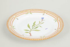 Royal Copenhagen. Flora Danica side plate in porcelain. 1967