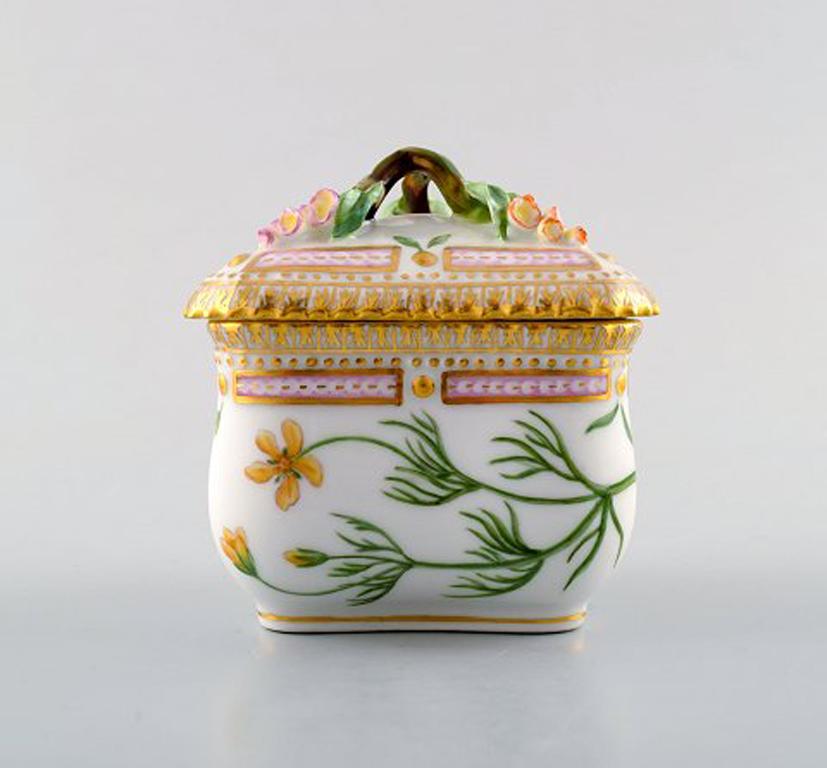 Neoclassical Royal Copenhagen Flora Danica Triangular Cream Cup, Dessin # 20/3575