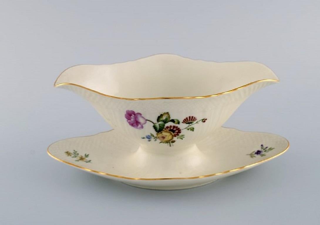 Royal Copenhagen Frijsenborg Sauce Boat and Two Bowls in Hand-Painted Porcelain For Sale 2