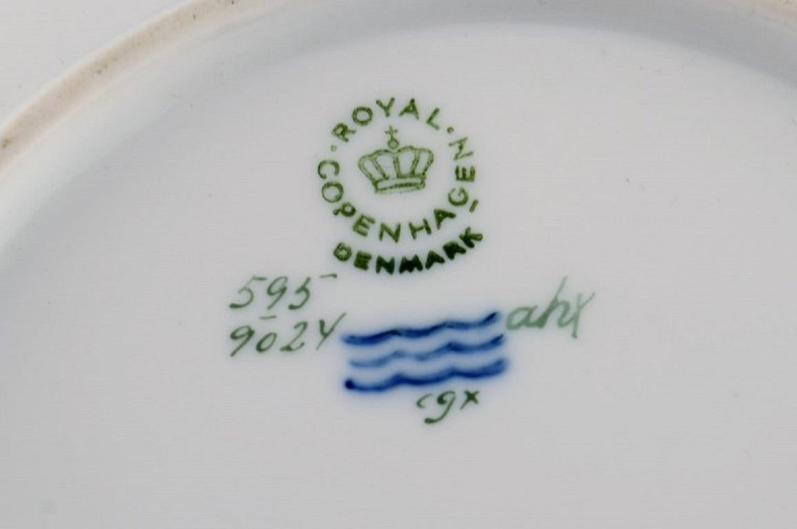 Royal Copenhagen Golden Basket Bowl and Dish in Hand-Painted Porcelain For Sale 1
