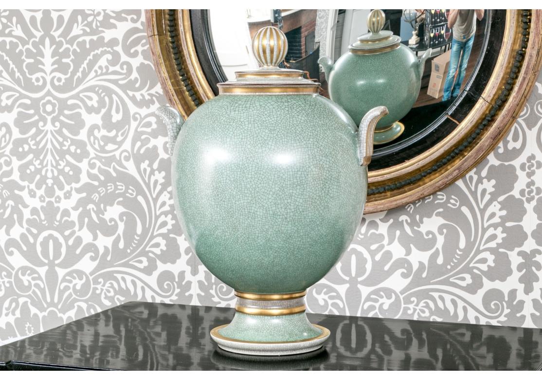 Porcellana Urna in porcellana Royal Copenhagen Greene & Greene Glaze #3587 in vendita