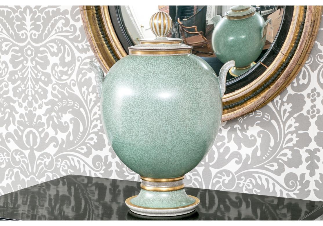 Urna in porcellana Royal Copenhagen Greene & Greene Glaze #3587 in vendita 1