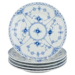 Royal Copenhagen Half Lace, five cake plates in hand-painted porcelain.