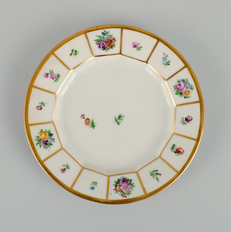 henriette porcelain collection