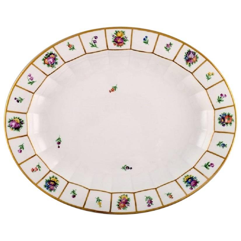 Ovale Henriette-Servierschale von Royal Copenhagen Henriette, handbemaltes Porzellan