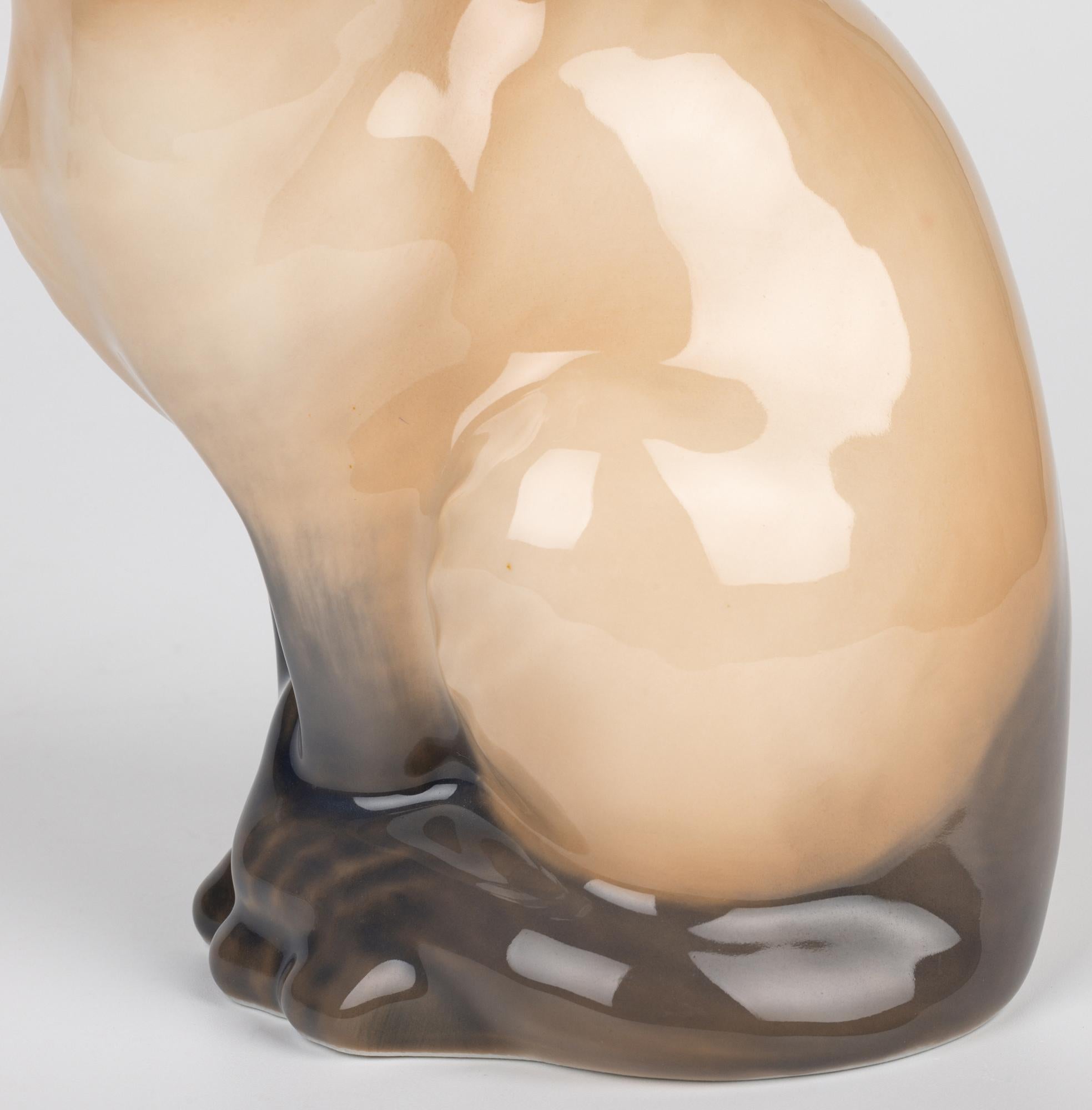 Figura de gato siamés de porcelana grande Royal Copenhagen Model 3281 en venta 3