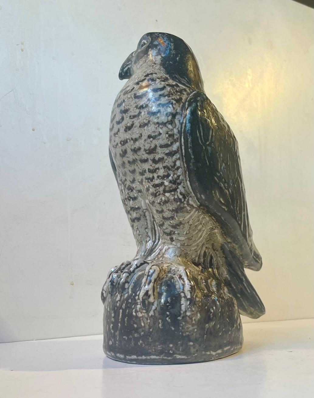 Royal Copenhagen Large Stoneware Falcon by Knud Kyhn, Danish, 1950s In Good Condition For Sale In Esbjerg, DK