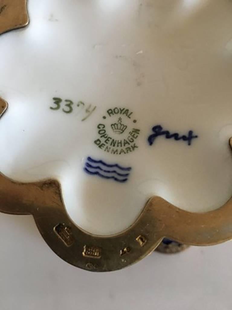 Art nouveau Tasse Margrethe Royal Copenhagen Lg avec monture en argent sterling par A Michelsen en vente