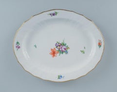 Royal Copenhagen Light Saxon Flower, Oval Serving Dish in Porcelain