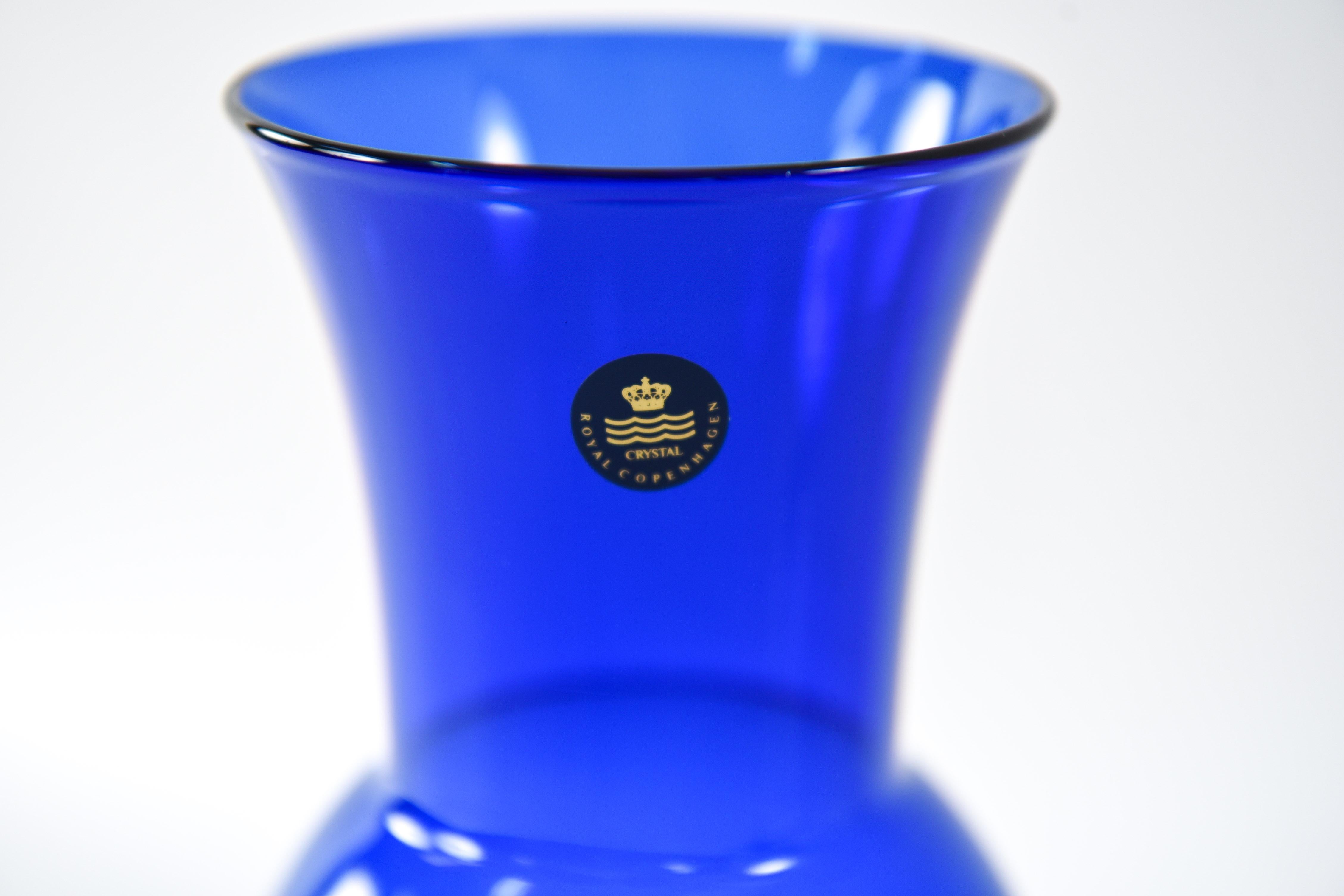 blue crystal vases
