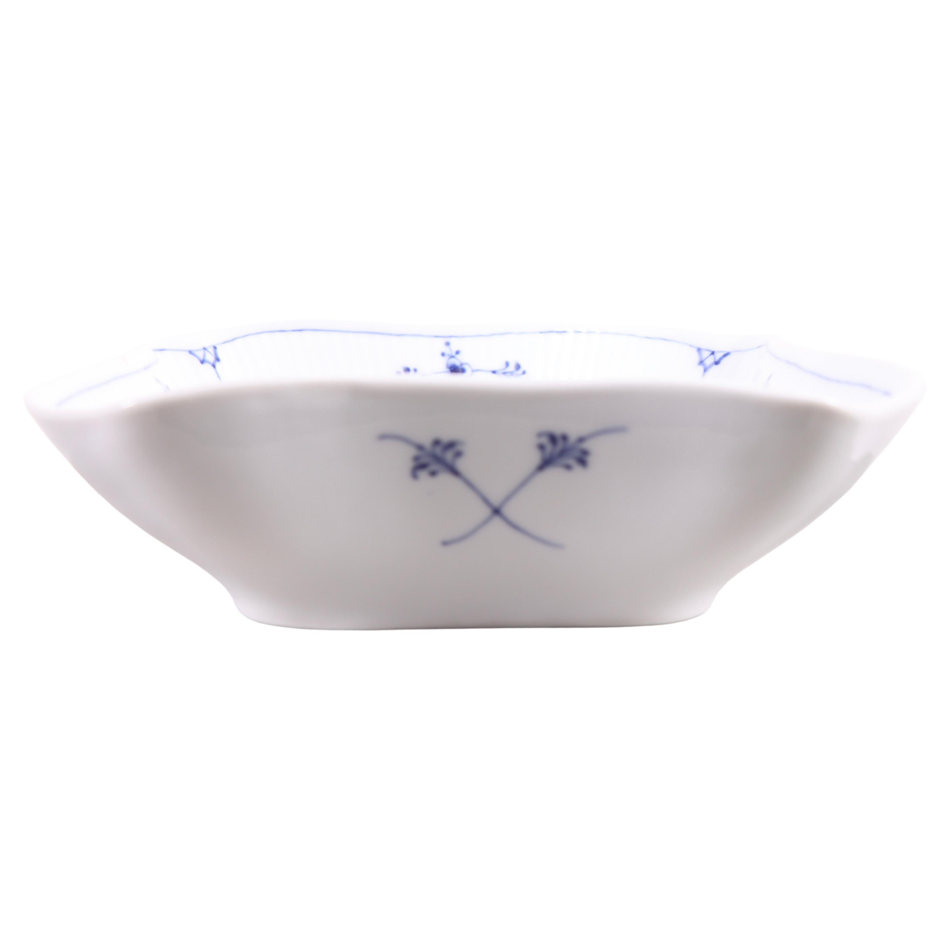 Royal Copenhagen Model 26 Classic Blue Fluted Bowl.
