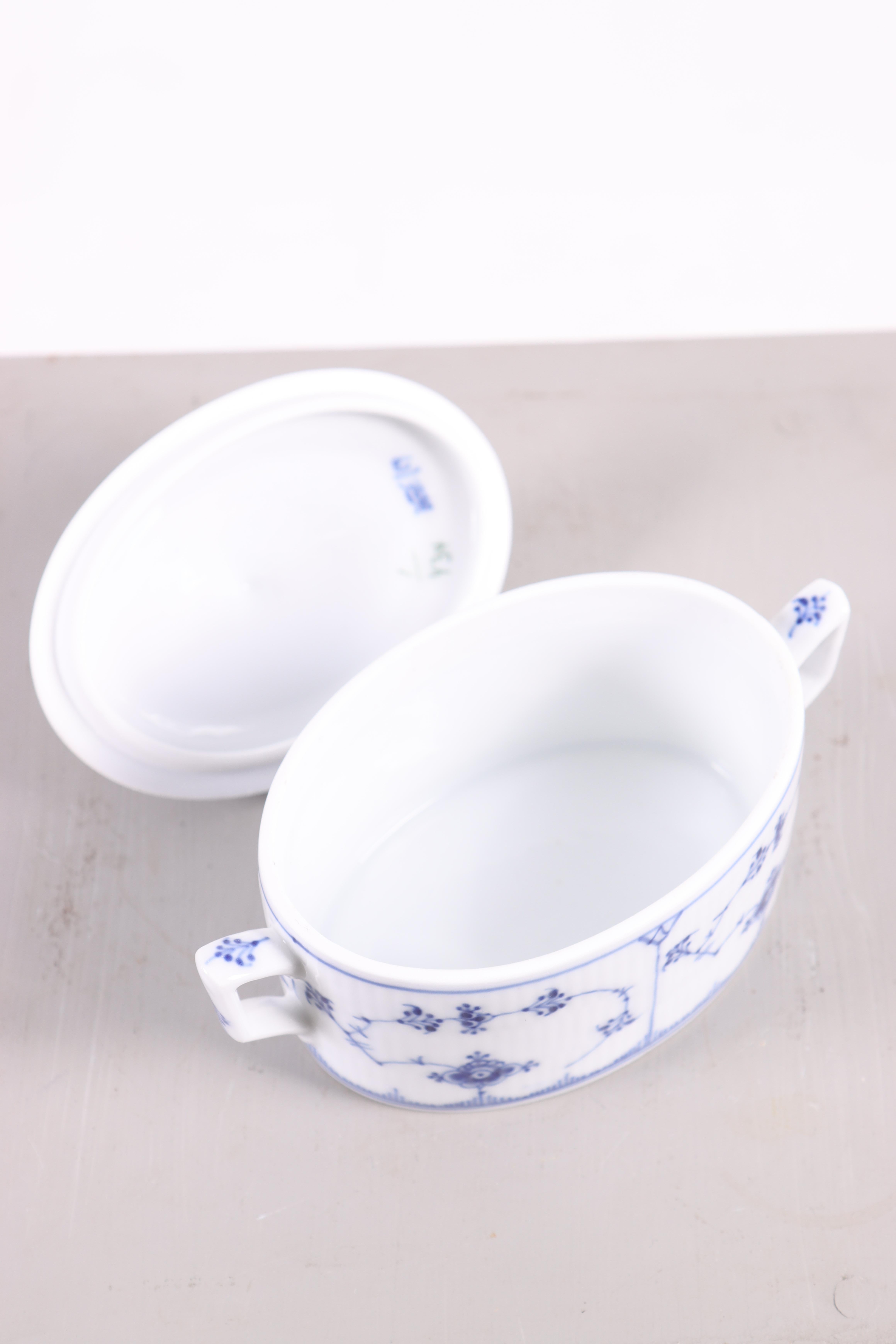 Royal Copenhagen, Modell 434, blaue geriffelte Zuckerschale (1898-1923) im Zustand „Gut“ im Angebot in Lejre, DK