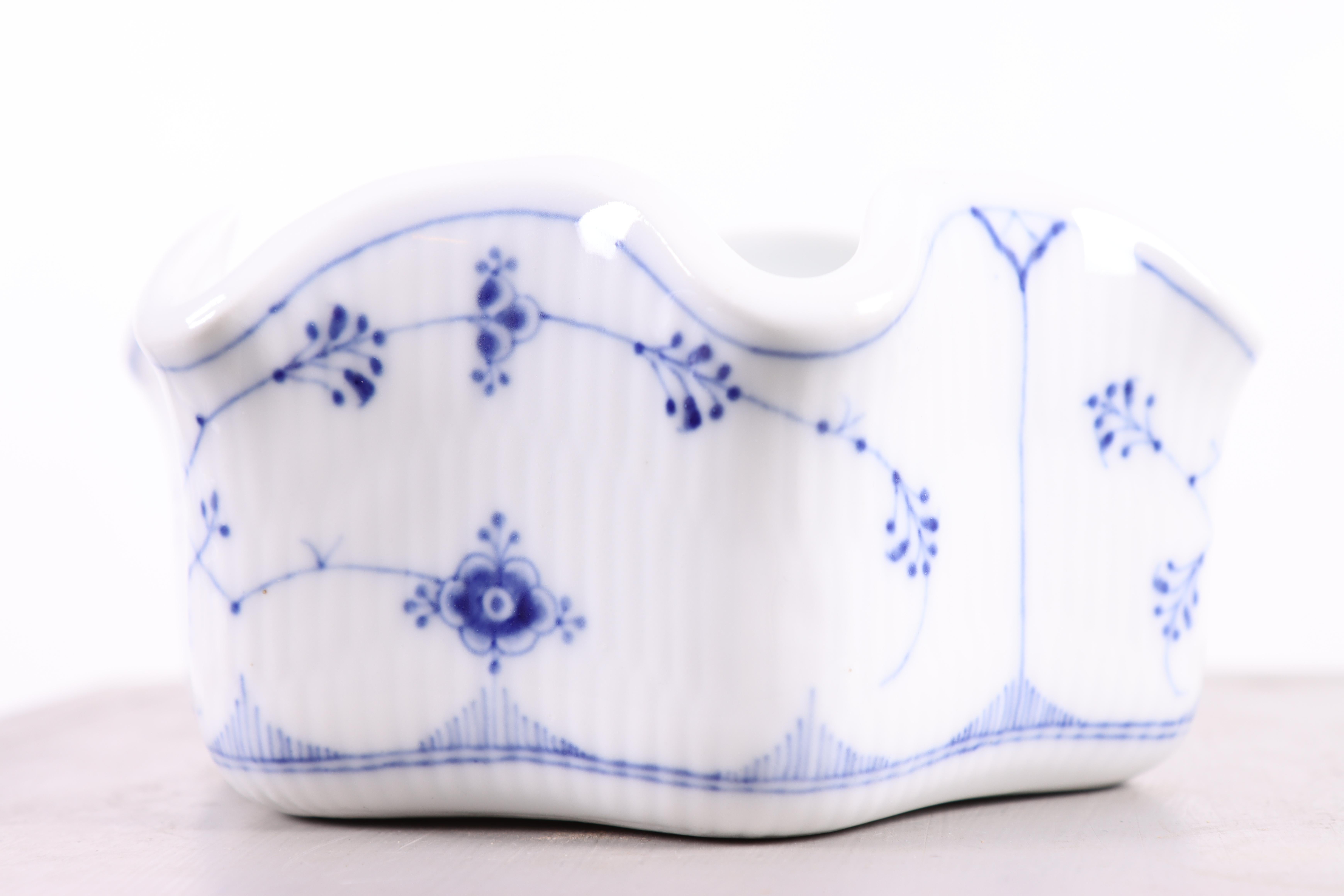 Porcelaine « Royal Copenhagen Modèle 471 : bol élégant pour 6 tasses à œufs en vente