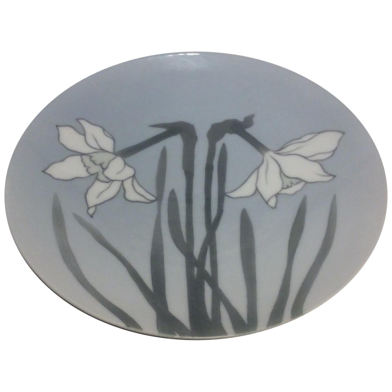 Royal Copenhagen Motif Plate with Easter Lilly No. 65/8 For Sale