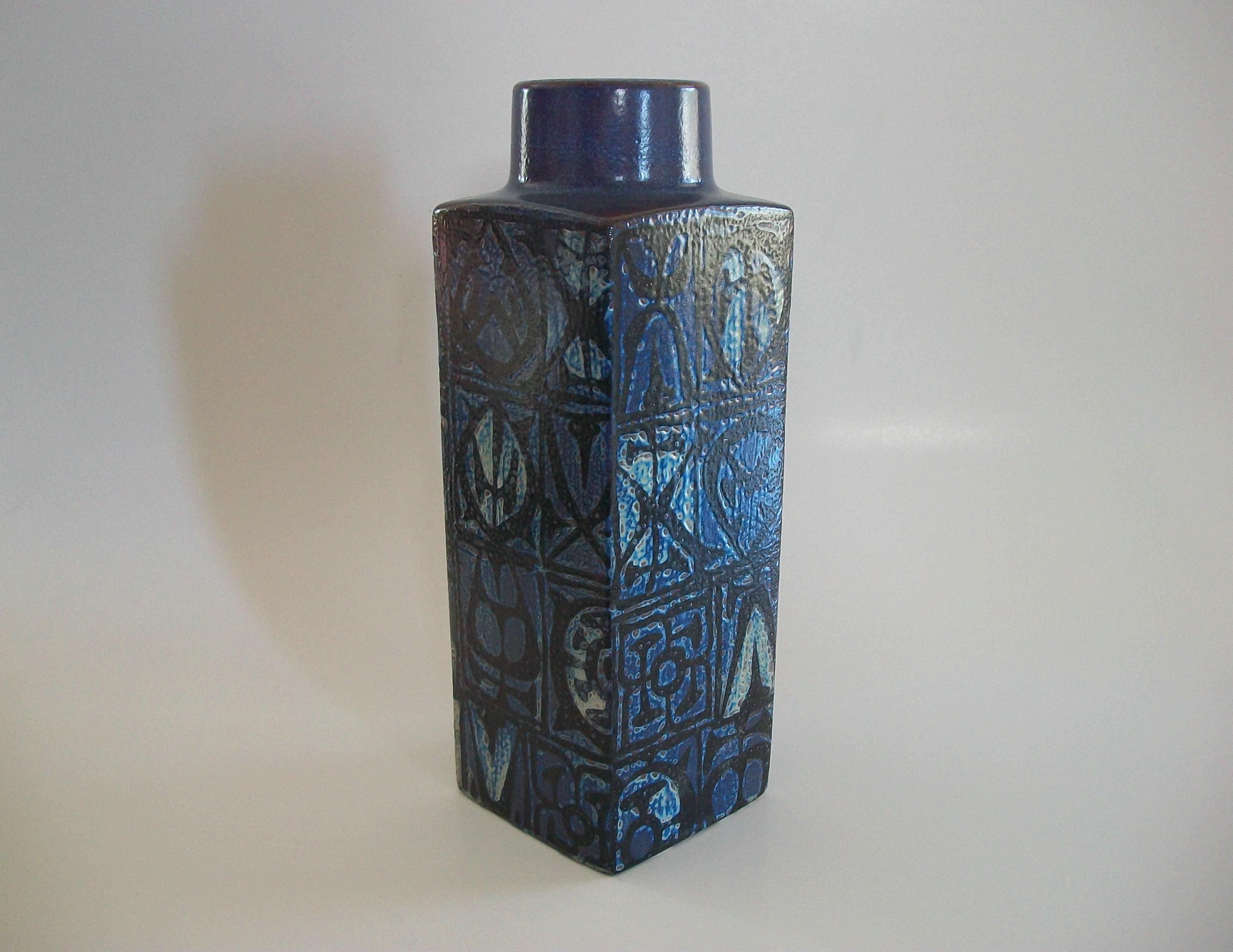 Scandinavian Modern ROYAL COPENHAGEN - Nils Thorsson - Baca Series Fajance Vase - Denmark - C.1970's For Sale