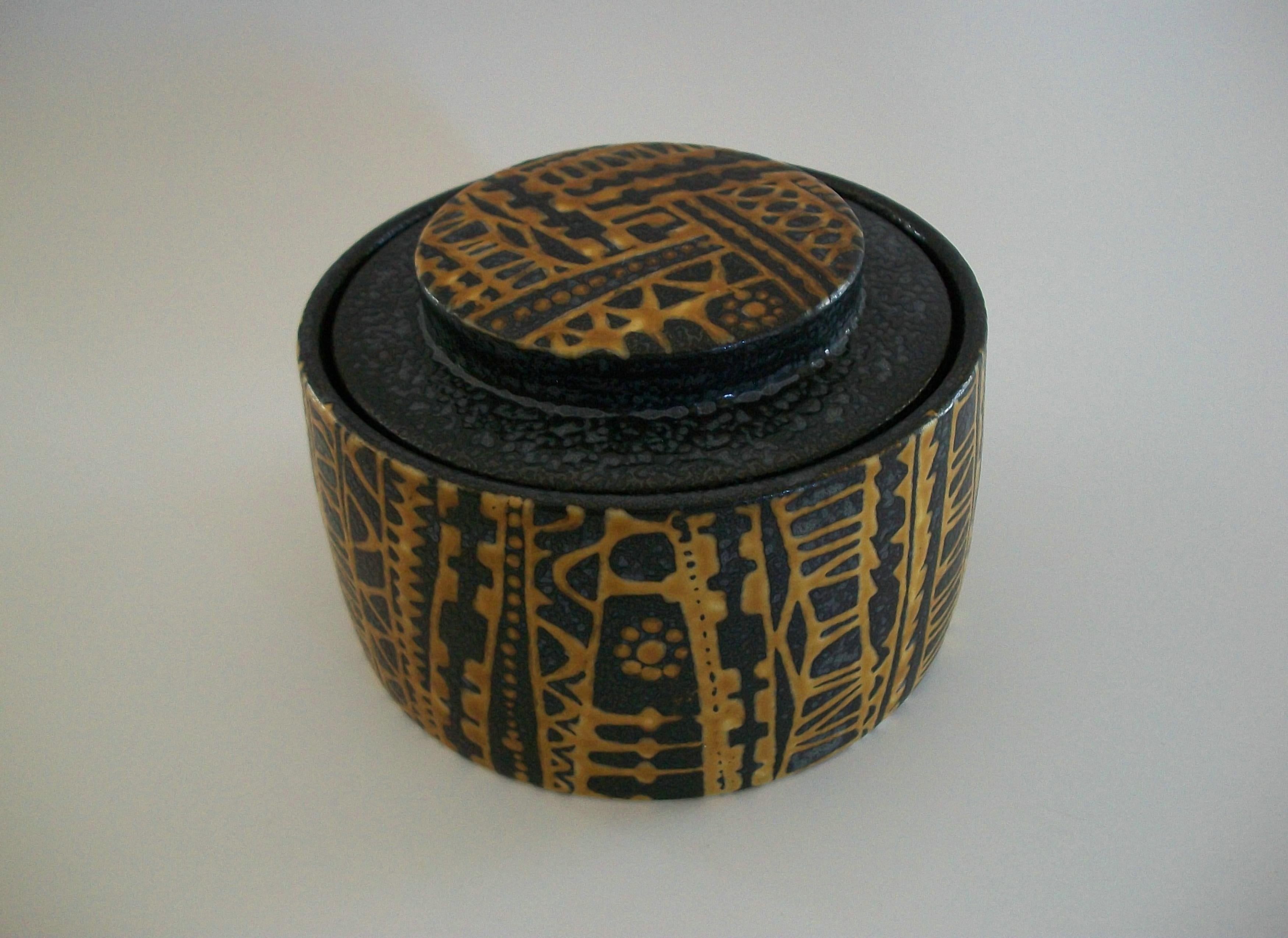 Danish ROYAL COPENHAGEN - Nils Thorsson - Mid Century Fajance Jar - Denmark - C. 1970's For Sale