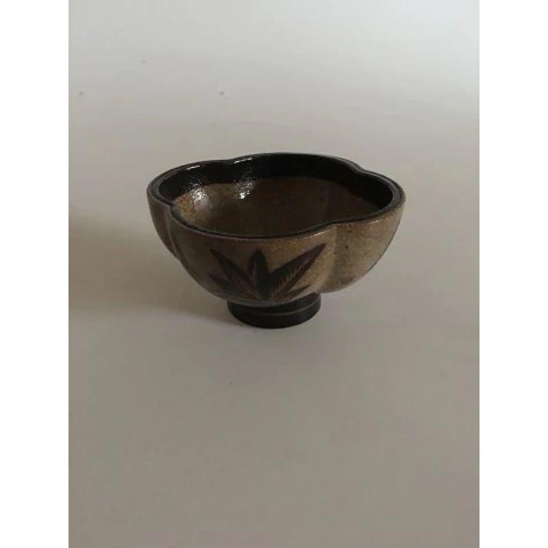 Royal Copenhagen Nils Thorsson pair of bowls Jungle No 5017/5018

Measures 11.3cm x 6.1cm and is in perfect condition.