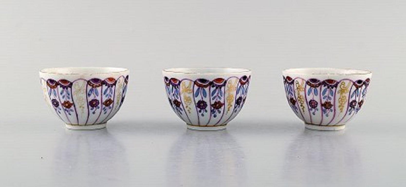 Royal Copenhagen. Nine antique and rare cups in hand painted porcelain. Museum Quality. Dated 1820-1850.
Measures: 6.5 x 4 cm.
In very good condition.
Stamped.