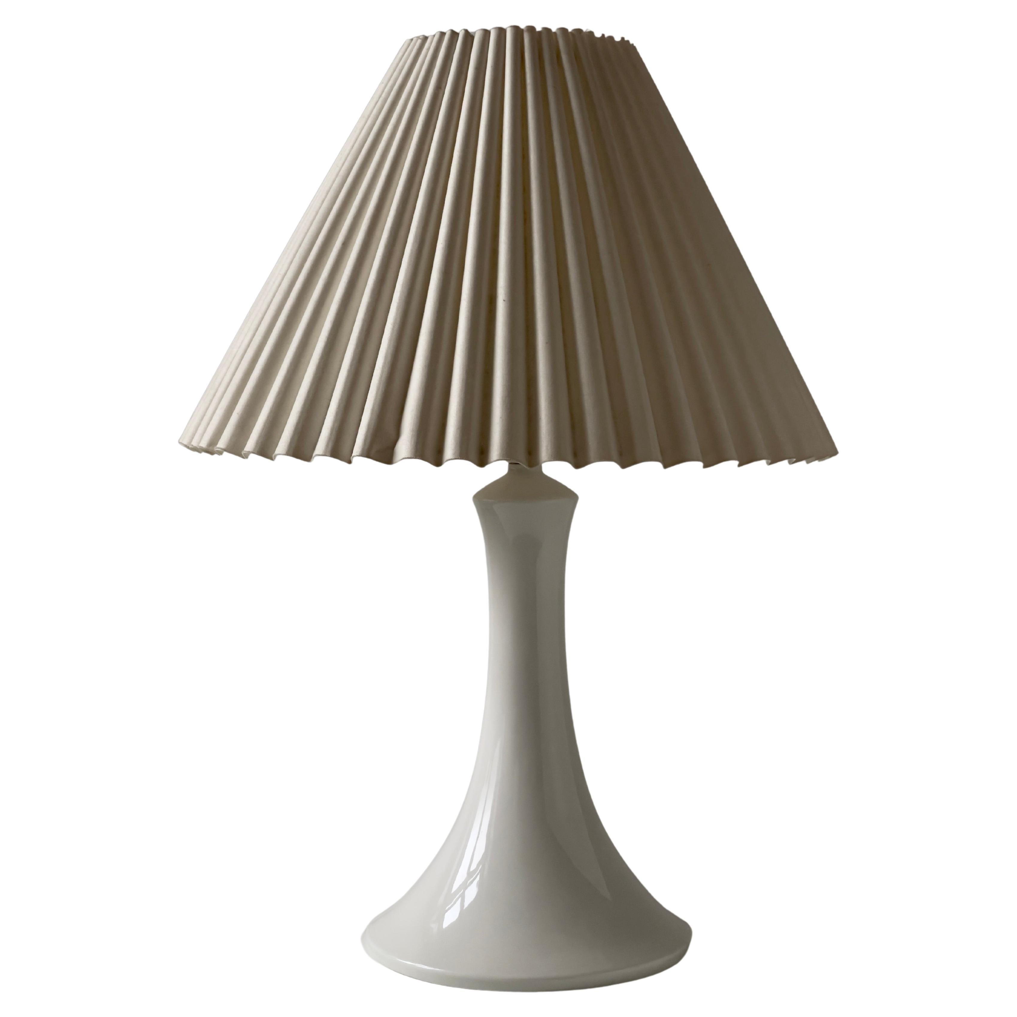 Royal Copenhagen, Original Table Lamp, White Glazed Porcelain, Denmark 1960s For Sale