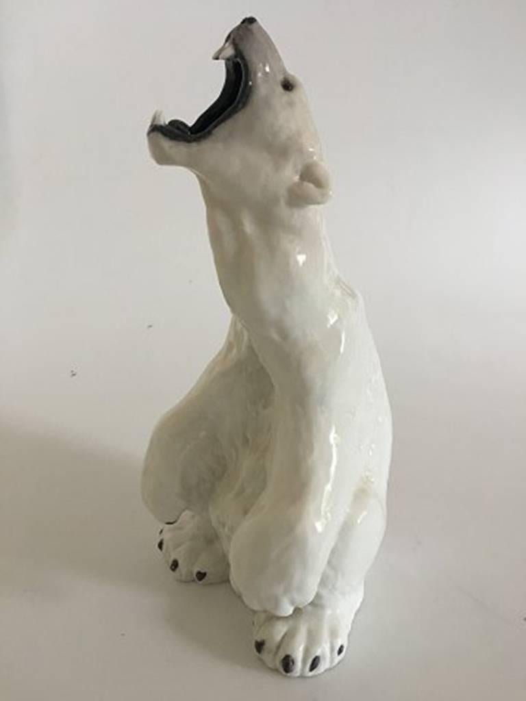 Royal Copenhagen polar bear figurine unique signed by C.F. Liisberg September 1901. Measures: 32 cm H (12 19/32 in). In perfect condition.