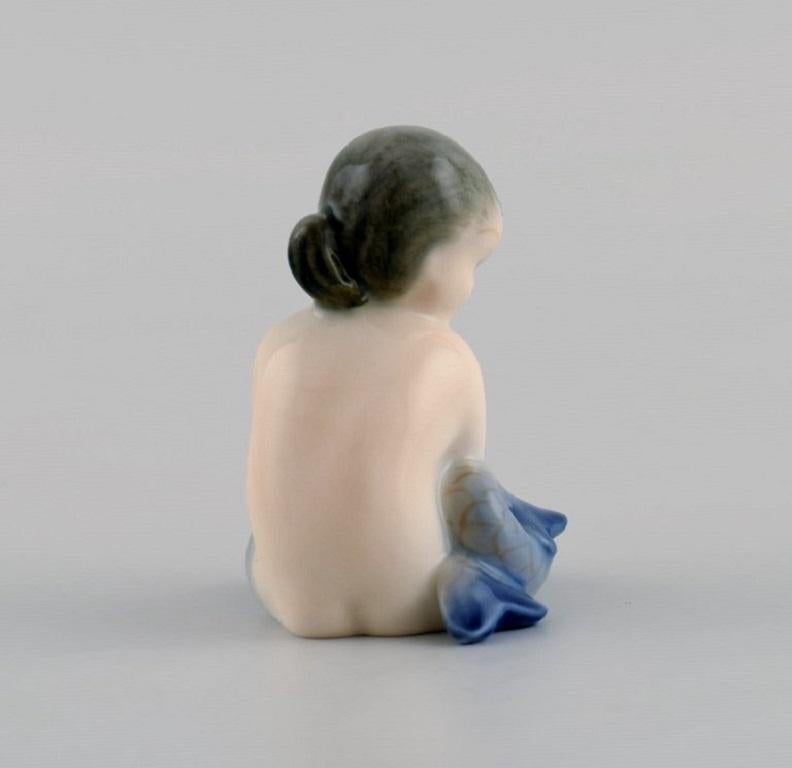 Royal Copenhagen-Porzellanfigur, Kleine Meerjungfrau, Modell Nummer 2313 (Glasiert) im Angebot