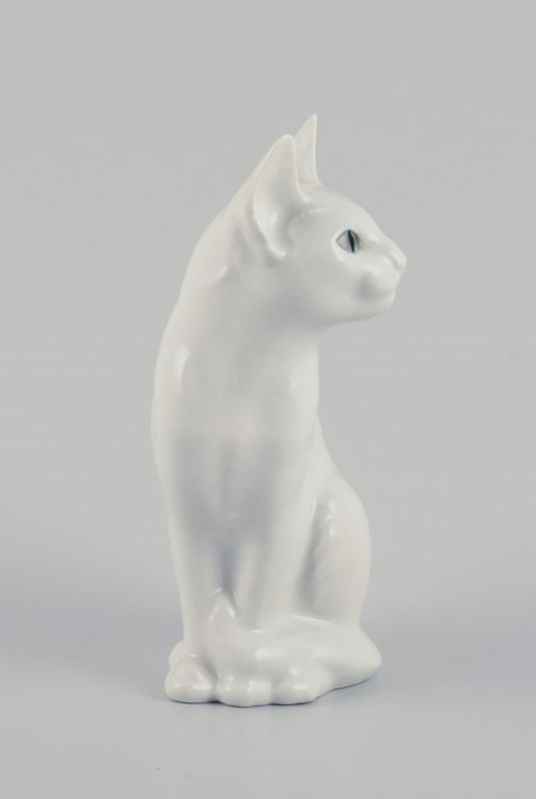 Royal Copenhagen. Porcelain figurine of a white Siamese cat.  For Sale 1