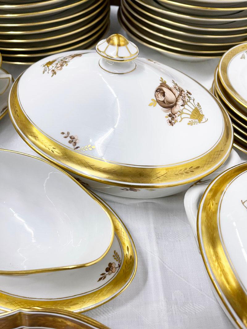 XX secolo Servizio da tavola in porcellana Royal Copenhagen, Danimarca 1961 in vendita