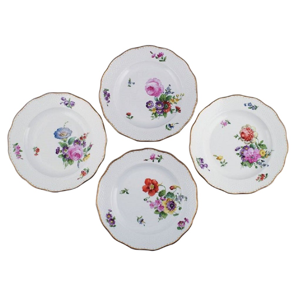 Königliche Kopenhagener Sachianische Blume, vier Essteller mit handbemalten Blumen, Royal Copenhagen