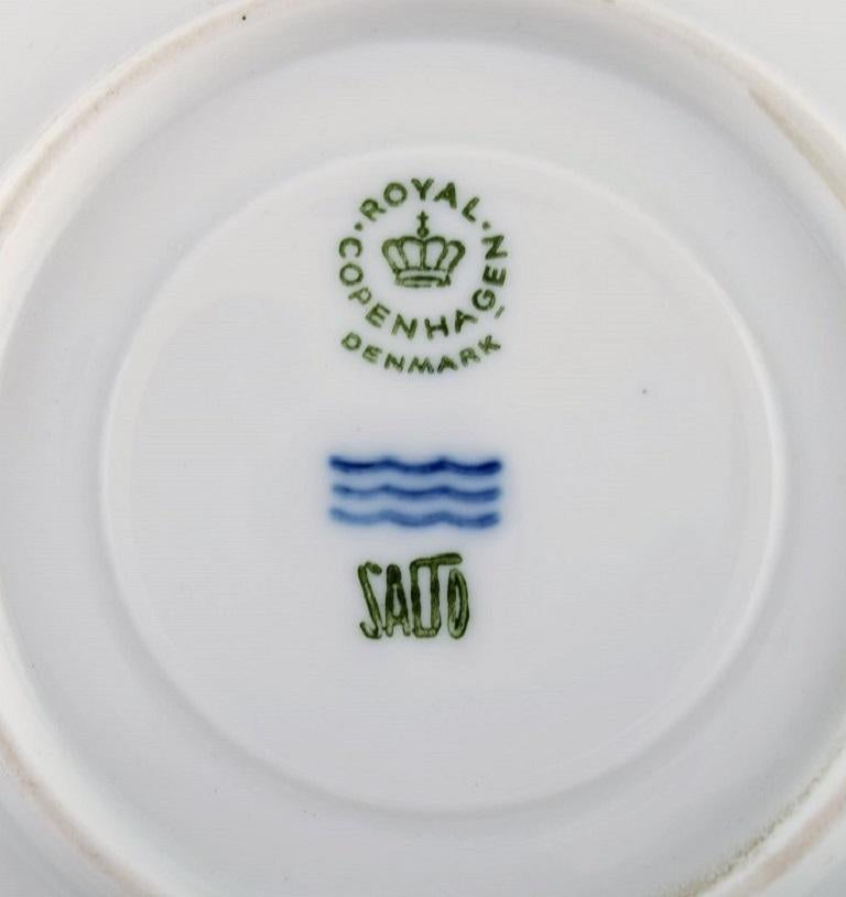 Royal Copenhagen, Salto-Service, Weiß, sechs Bouillon-Tassen mit Untertassen, 1960er Jahre (Mitte des 20. Jahrhunderts) im Angebot