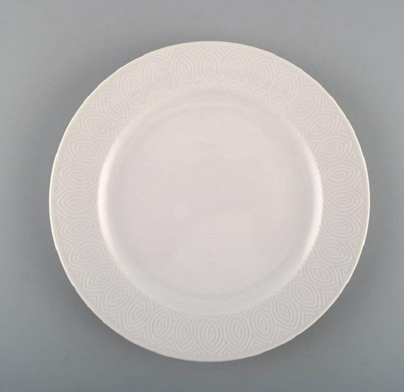 Royal Copenhagen. Salto Service, White. Twelve lunch plates. 1960s.
Measure: Diameter: 21.2 cm.
In excellent condition.
1st factory quality.
Designed by Axel Salto in 1956.