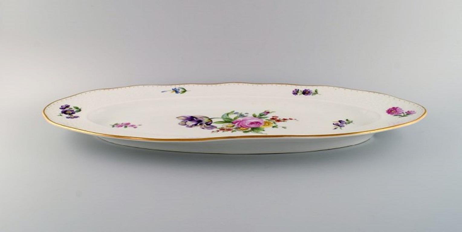 Porcelain Royal Copenhagen Saxon Flower. Colossal porcelain fish dish. 19th C. For Sale