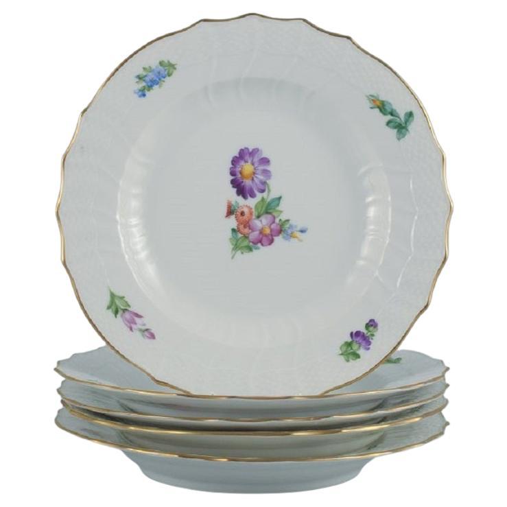 Royal Copenhagen Saxon Flower, Five Dinner Plates in Hand Painted Porcelain For Sale