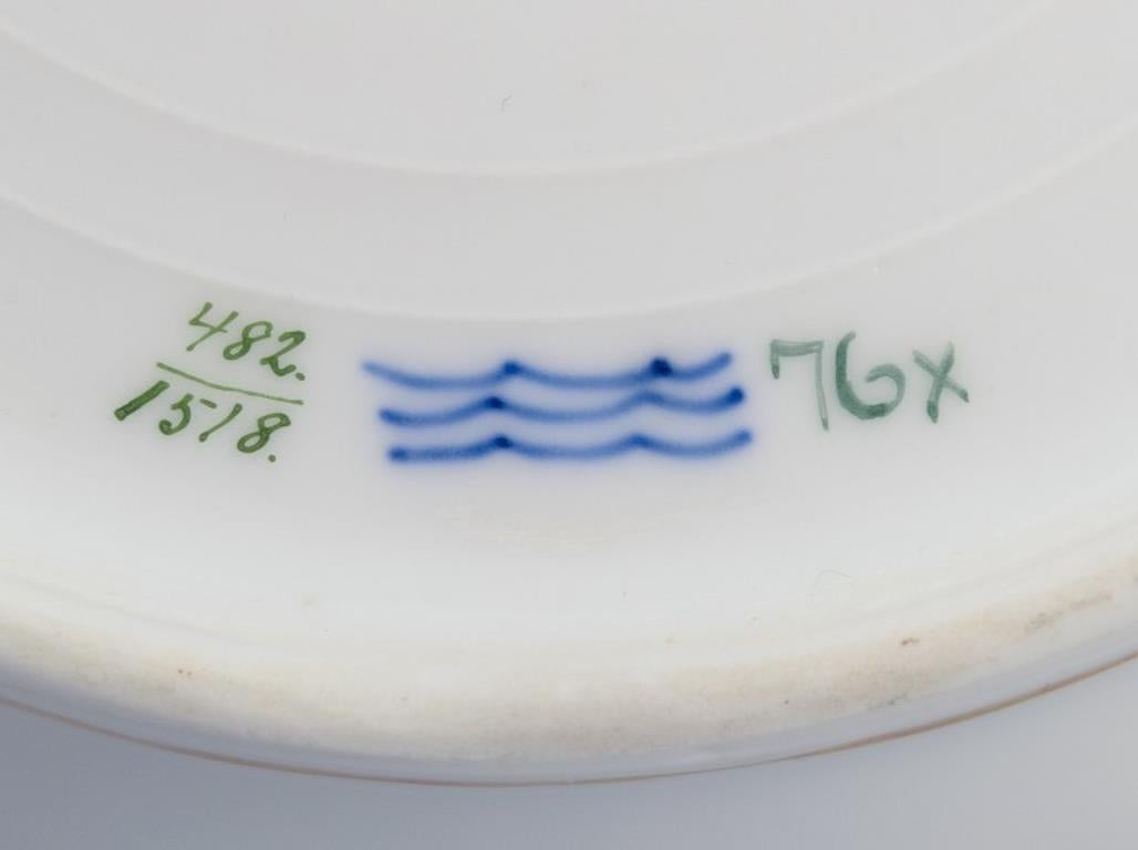20th Century Royal Copenhagen Saxon Flower, round bowl in porcelain. Early 20th C. For Sale