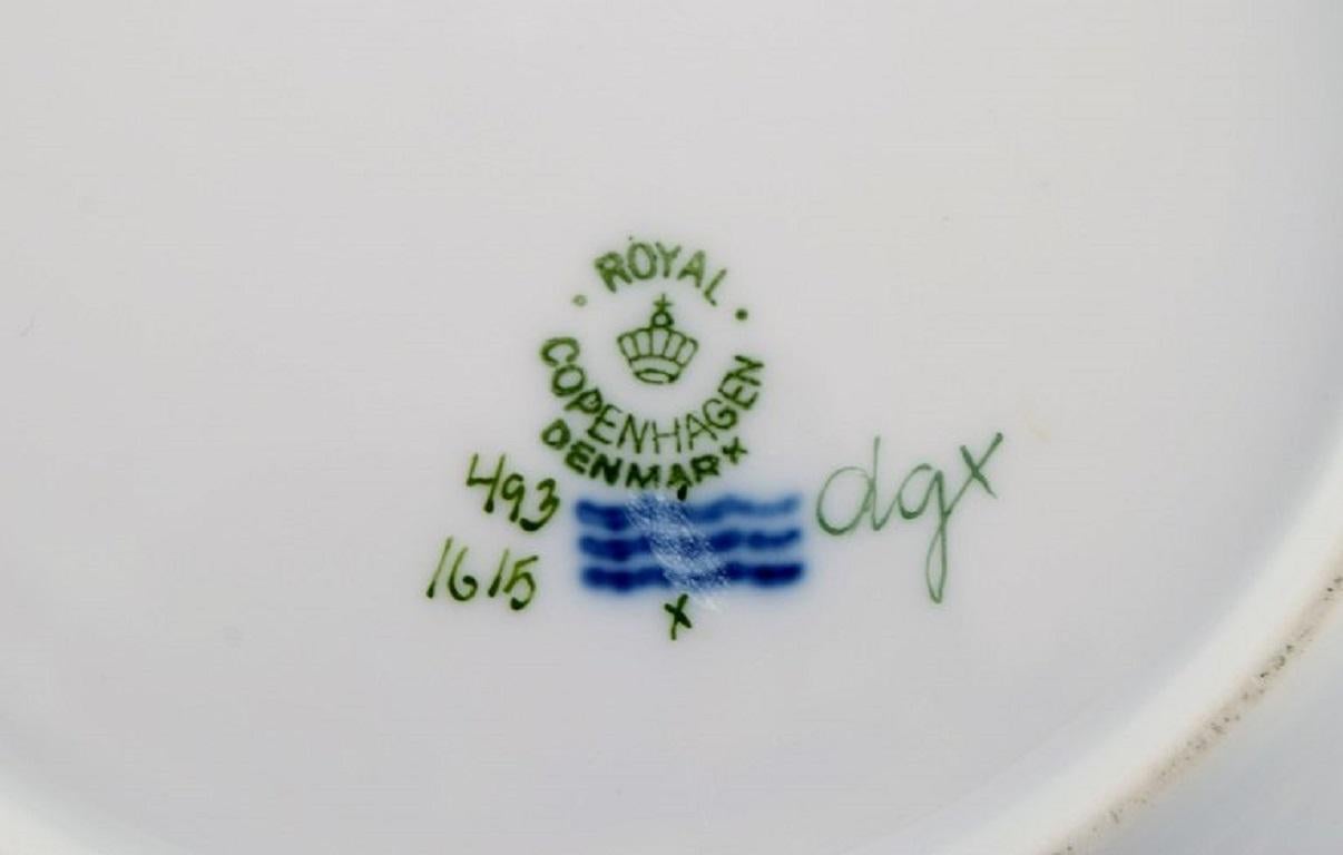 Royal Copenhagen Saxon Flower, sette piatti fondi in porcellana dipinta a mano 1