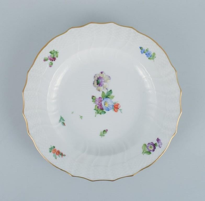 Early 20th Century Royal Copenhagen Saxon Flower, Six Dinner Plates in Hand-Painted Porcelain