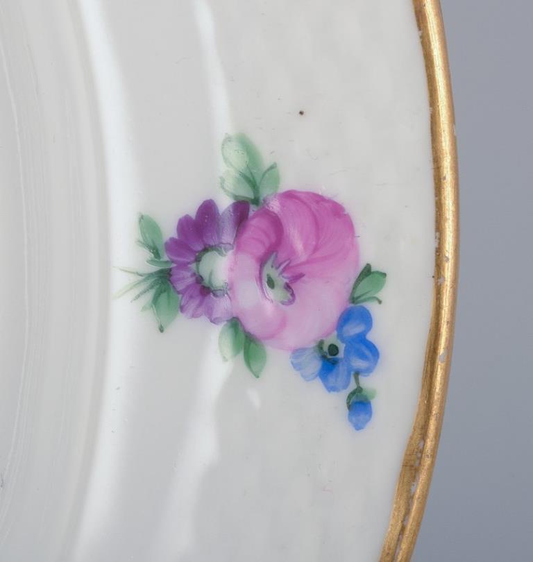 Royal Copenhagen Flor de Sajonia, fuente ovalada muy grande para servir. Glaseado en venta