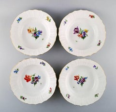 Royal Copenhagen Saxon Flower, 19 Soup Plates
